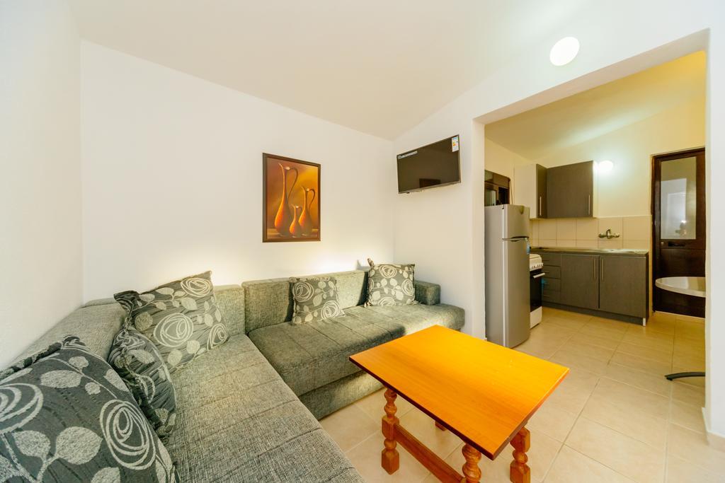 Mc Apartments Ulcinj Kültér fotó