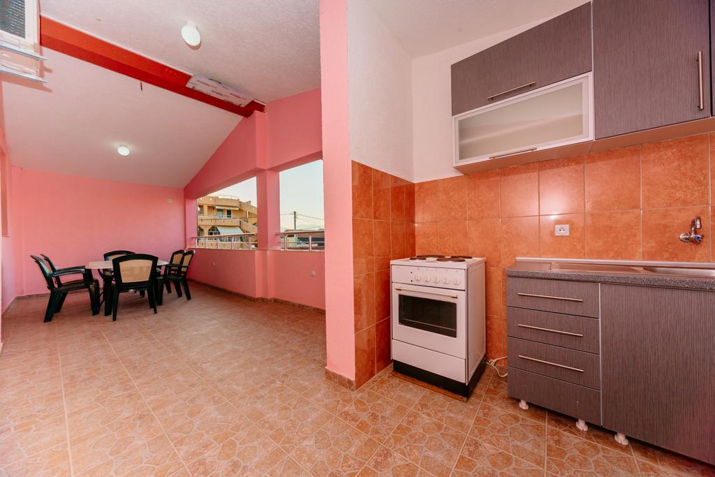 Mc Apartments Ulcinj Kültér fotó