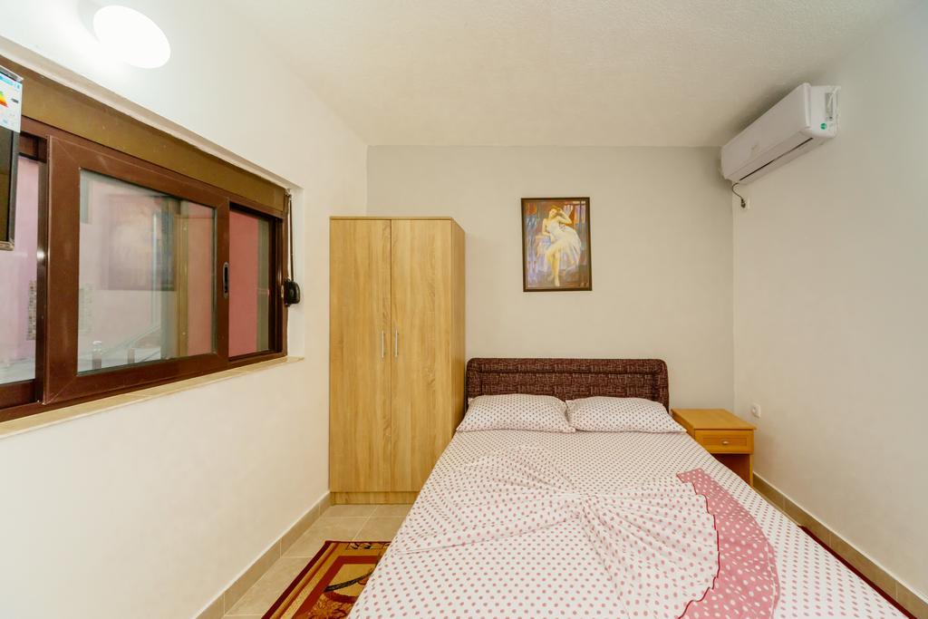 Mc Apartments Ulcinj Kültér fotó