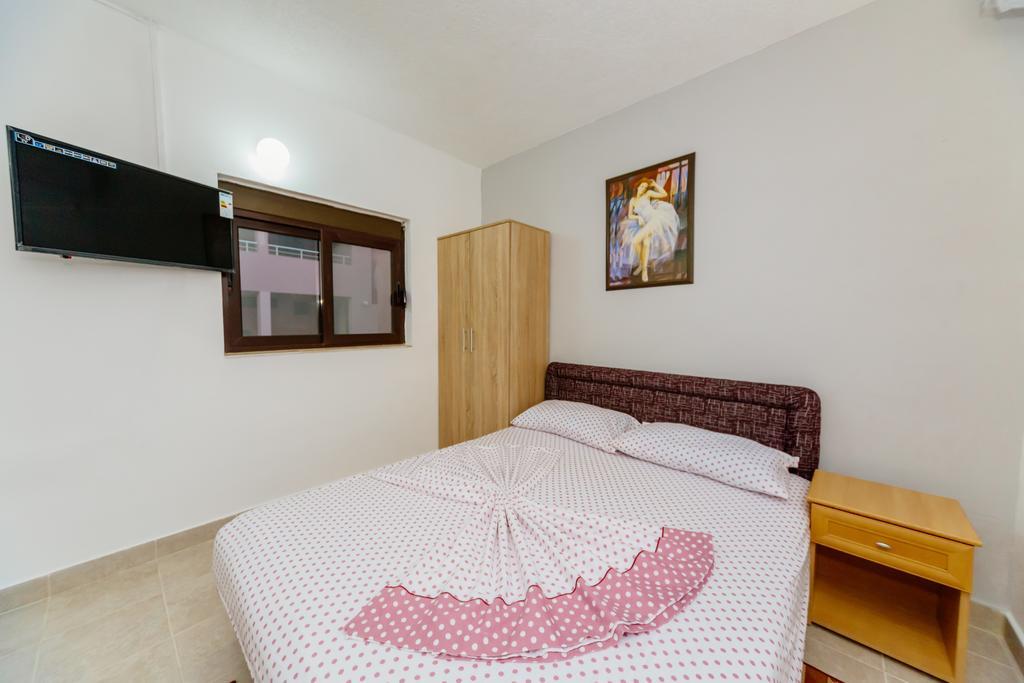 Mc Apartments Ulcinj Kültér fotó